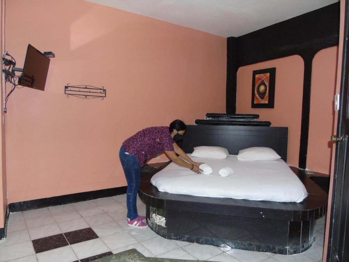 Hotel Imperial Guayaquil Exterior photo