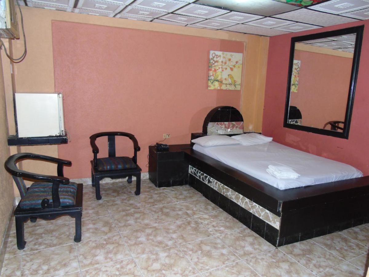 Hotel Imperial Guayaquil Exterior photo