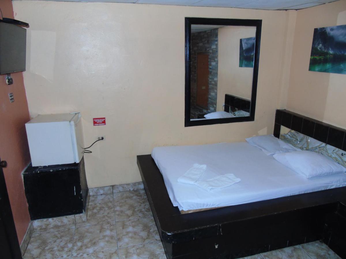 Hotel Imperial Guayaquil Exterior photo