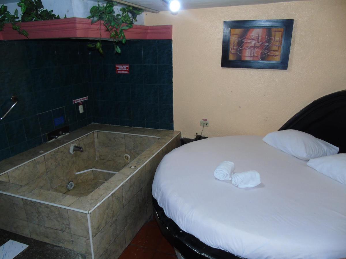 Hotel Imperial Guayaquil Exterior photo